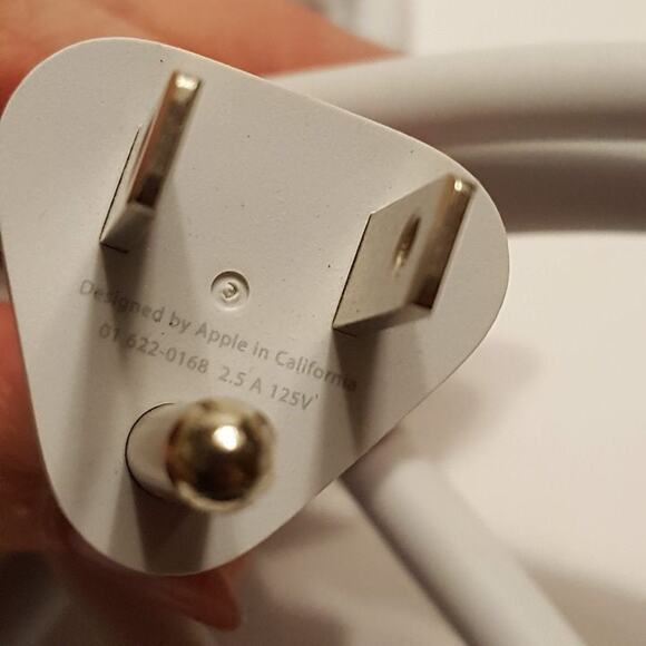 Apple Volex APC7H 2.5A 125V AC Adapter Power Cord MacBook - Picture 5 of 7